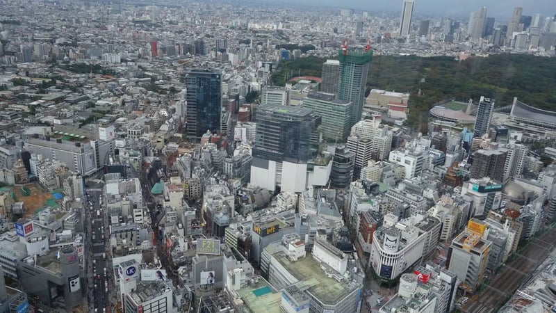 No building in Shibuya to obstruct your line of sight.