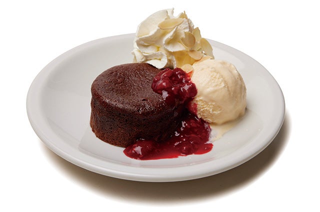 Fondant Chocolat plated