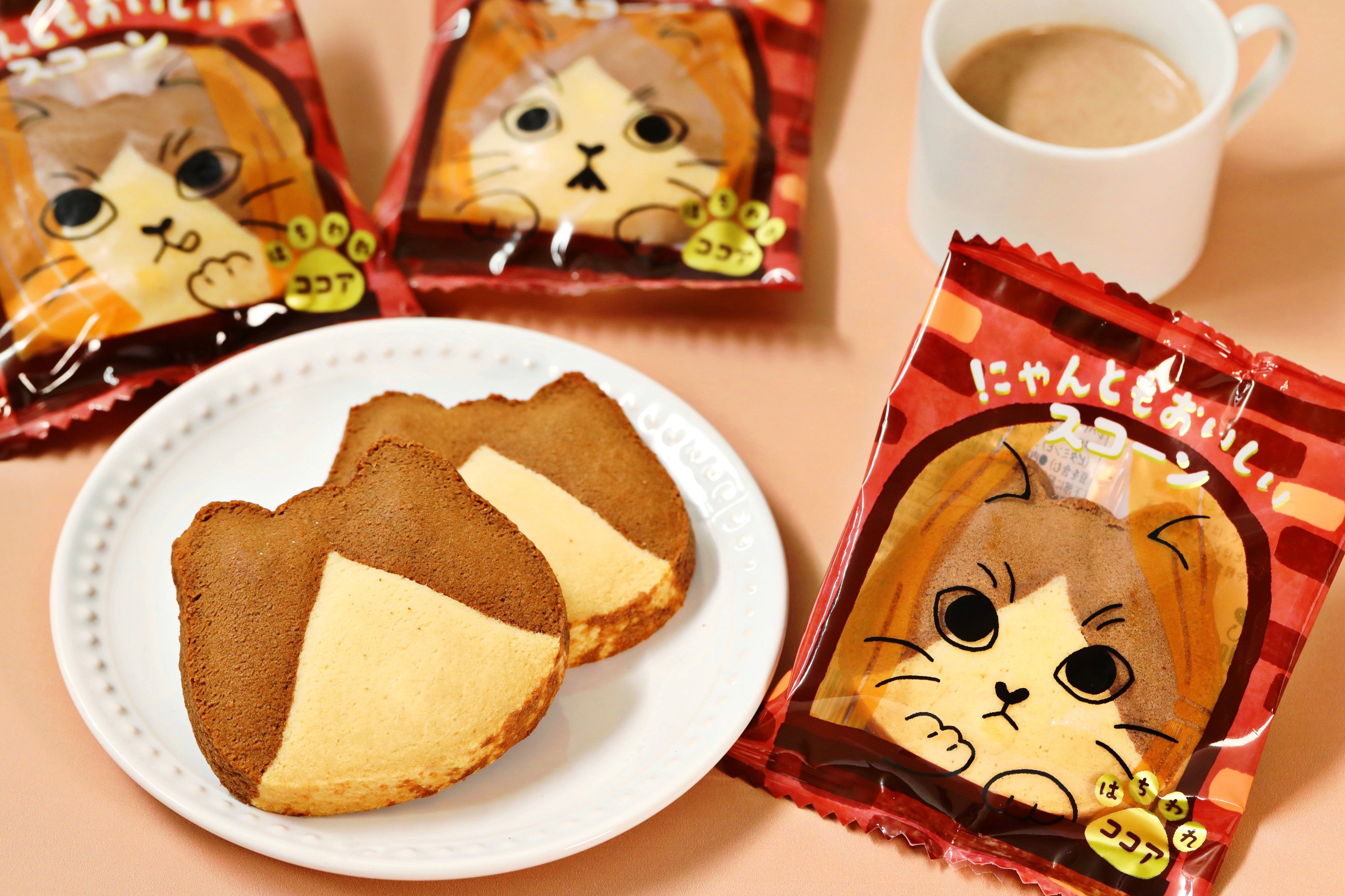 Crumbly Cat-Shaped Scones with Hachiware Pattern - Nekoneko
