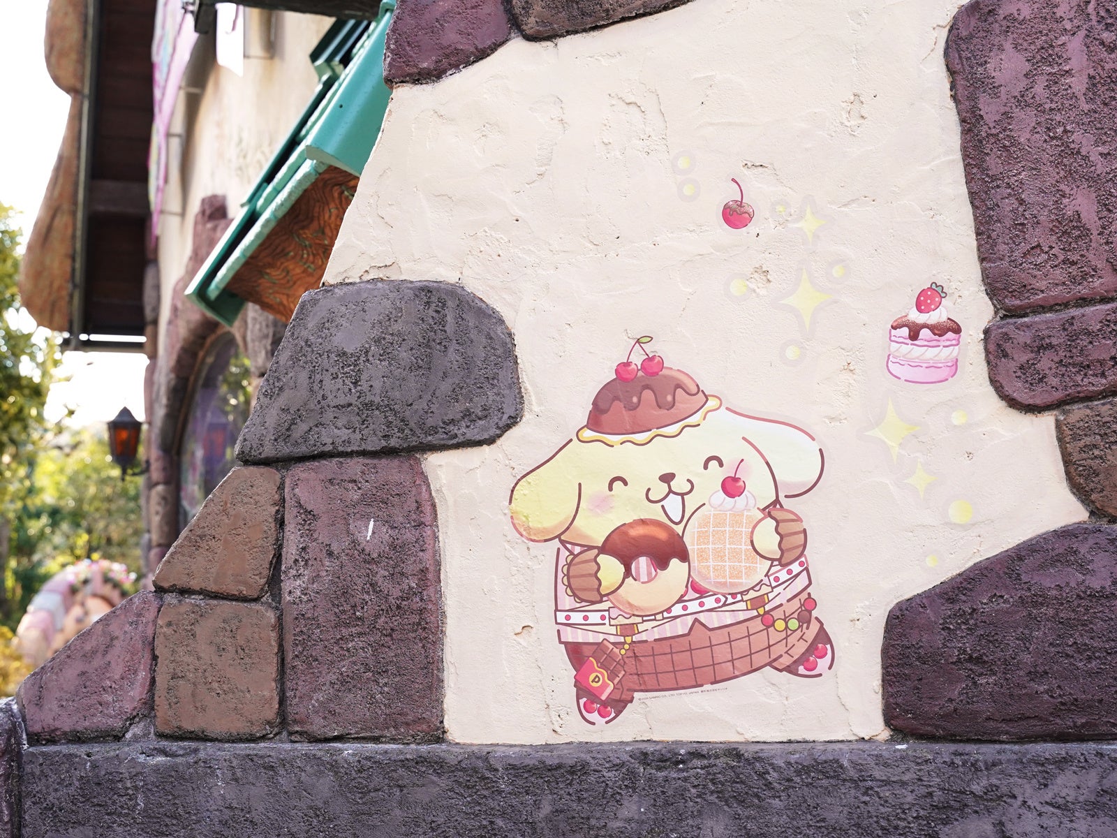 การตกแต่งภาพวาดบนผนัง