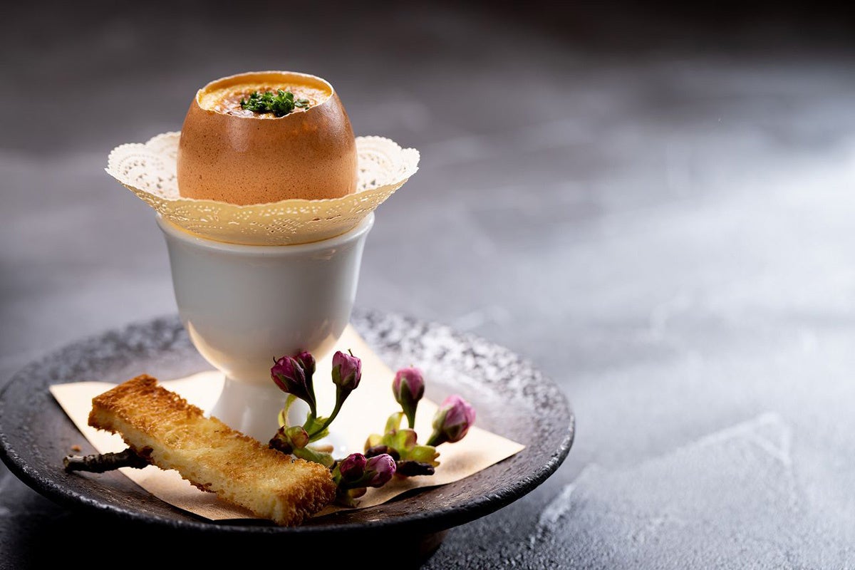 Amuse-bouche: Kanaya Smoked Egg