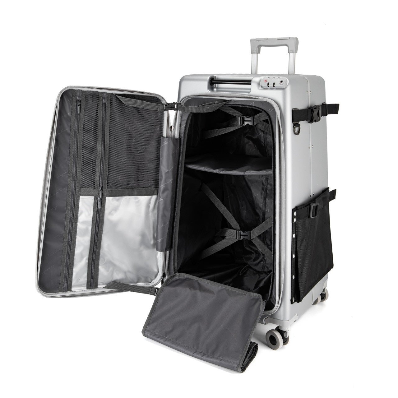 스키 장비가 적재된 캐리어