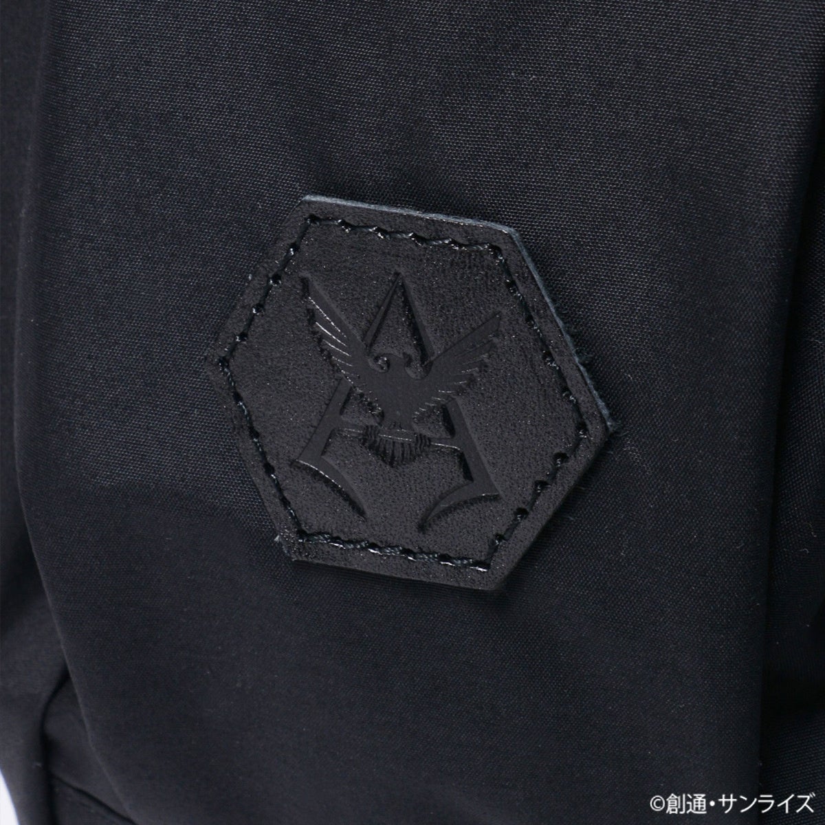 STRICT-G MSPC 機動戰士鋼彈肩背包 M 夏亞·阿茲納布 - 細節